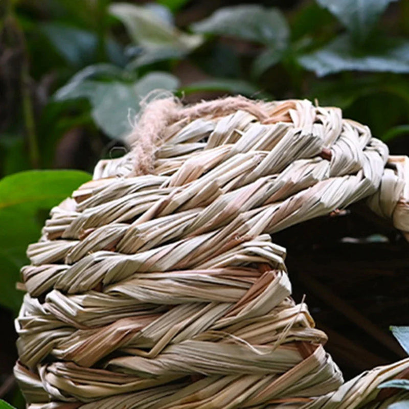 Casa de ninho de beija-flor, ninho de pássaros, gaiola de pássaros suspensa, casa de pássaros, ninho de palha pendurado à mão, grama natural, pássaro para jardim, pátio